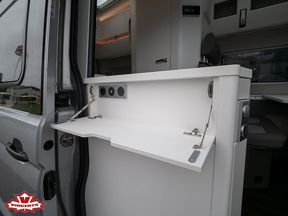 Volkswagen Crafter *3500kg *Automat *Taksäng 4 of 19