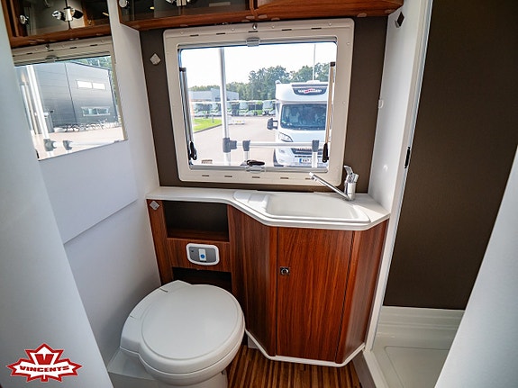 Adria Coral S 670 SLT *Solcell *Automat *Toa bak 15 of 22