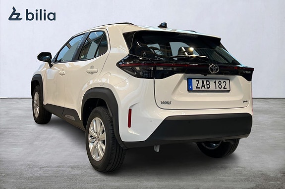 Toyota Yaris Cross 2 of 23