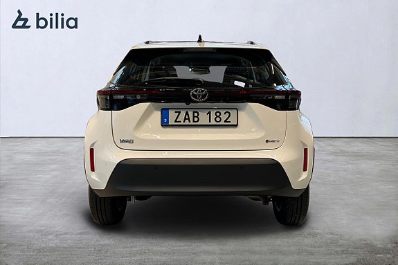 Toyota Yaris Cross 5 of 23