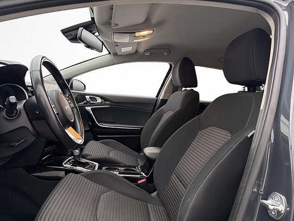 Kia Ceed 14 of 30