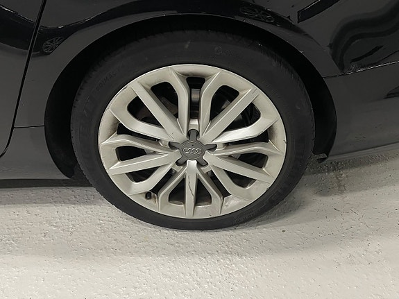 Audi A6 25 of 26