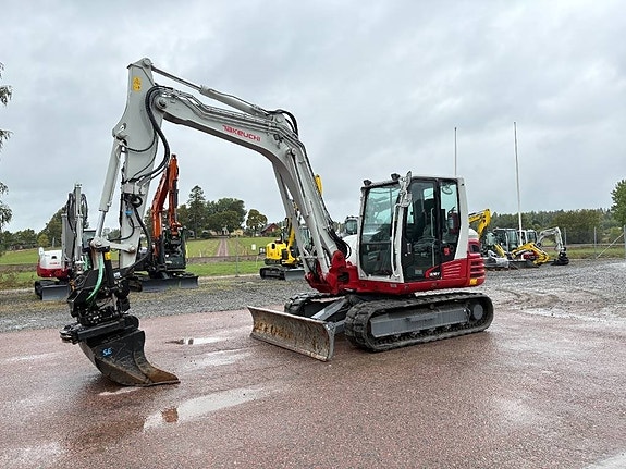 Takeuchi TB290 2 of 3