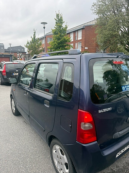 Suzuki Wagon R+ 6 of 7
