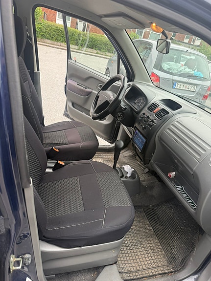 Suzuki Wagon R+ 5 of 7