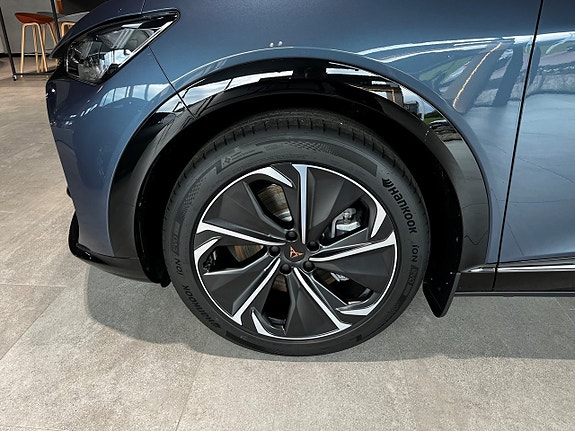 Cupra Tavascan 6 of 6