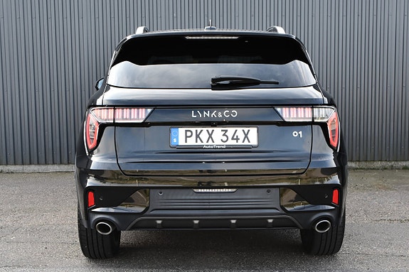 Lynk & Co 01 8 of 24