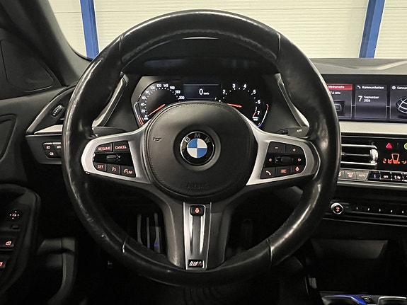 BMW 218 10 of 25