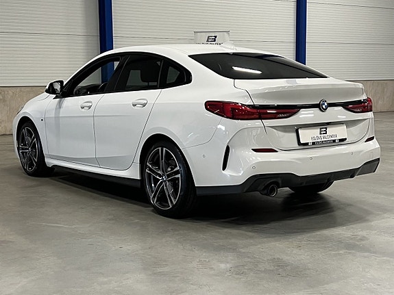BMW 218 5 of 25