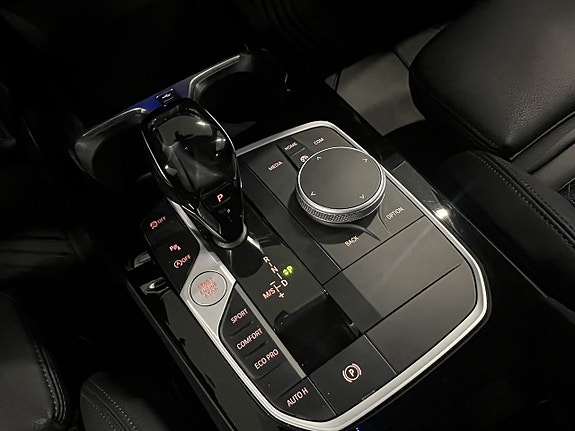 BMW 218 17 of 25