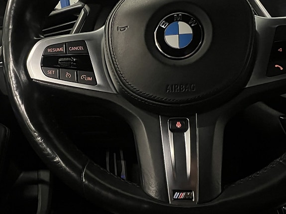 BMW 218 11 of 25