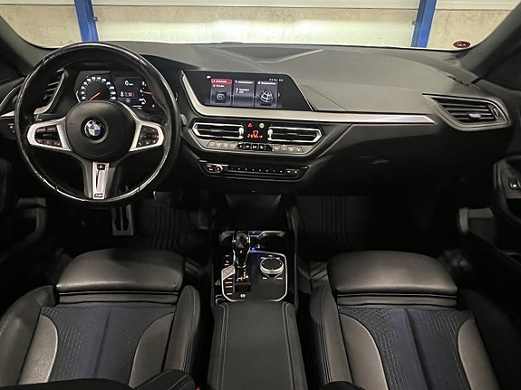 BMW 218 16 of 25