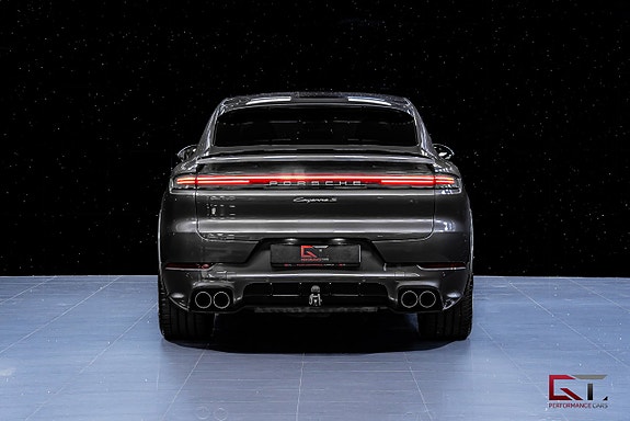 Porsche Cayenne S 7 of 21
