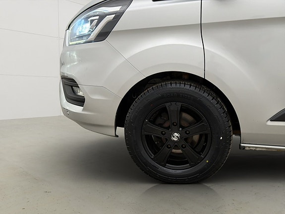 Ford Transit Custom 29 of 30