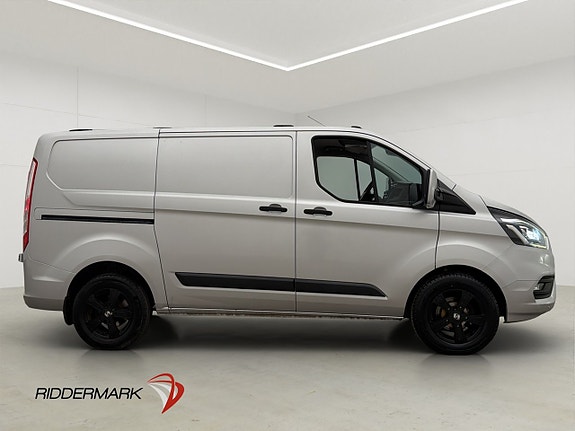 Ford Transit Custom 2 of 30