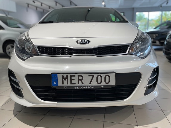 Kia Rio 2 of 22