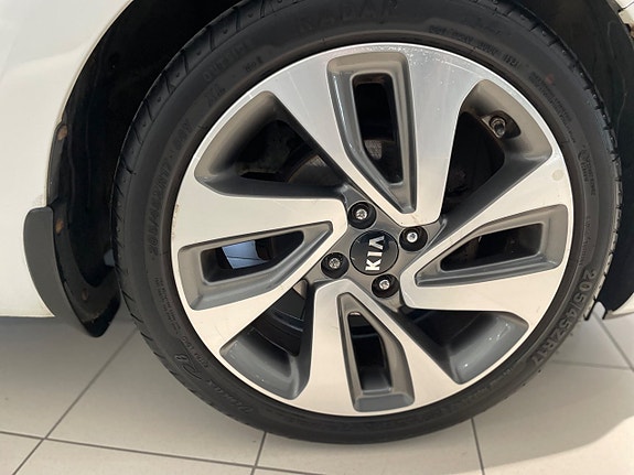 Kia Rio 10 of 22