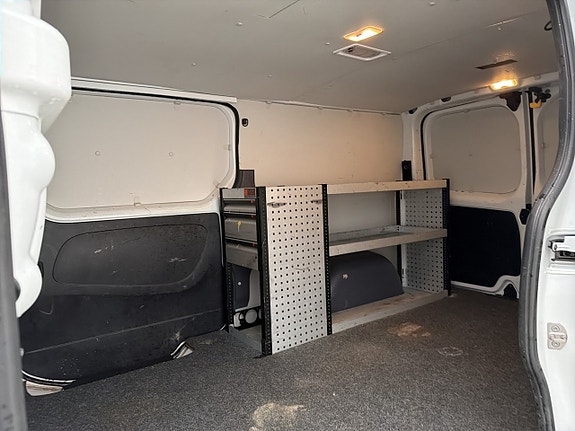 Renault Trafic 14 of 30