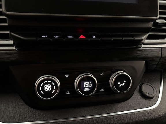 Renault Trafic 27 of 30