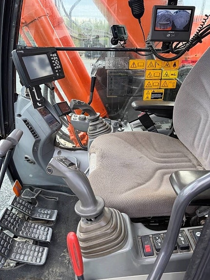 Hitachi ZX225US LC schaktblad, Trimble GPS, redskap 5 of 24
