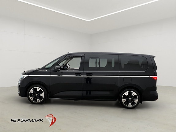 Volkswagen Multivan 6 of 30