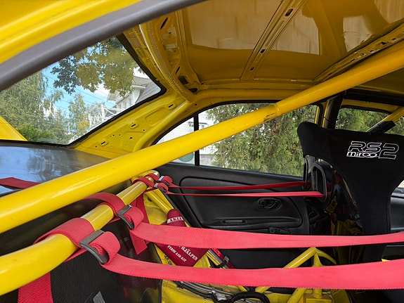 Mitsubishi Lancer 13 of 13
