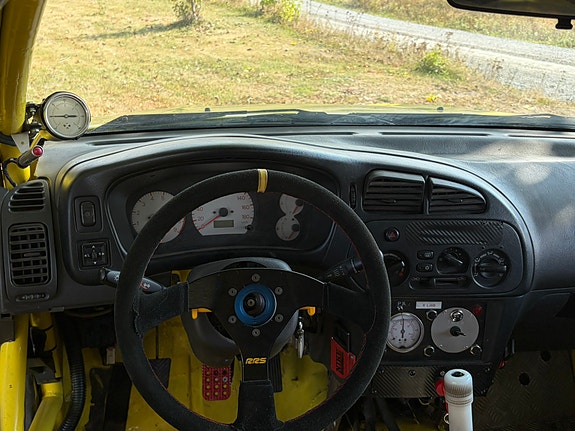 Mitsubishi Lancer 12 of 13