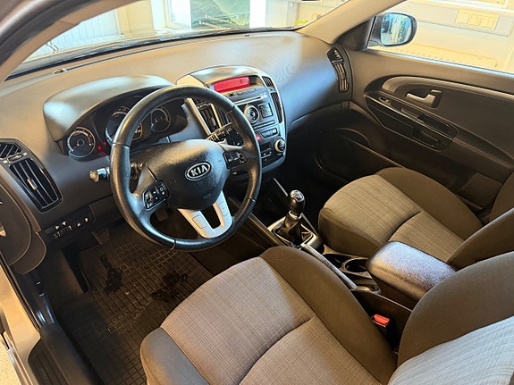 Kia Ceed 16 of 29