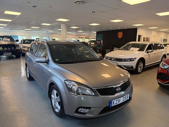 Kia Ceed 3 of 29
