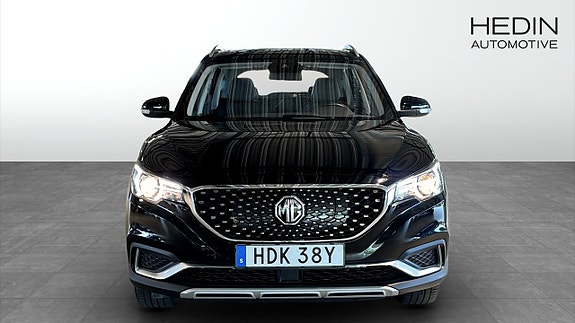 MG ZS EV 8 of 13