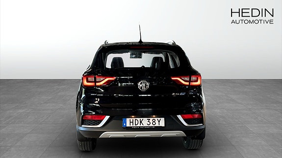 MG ZS EV 7 of 13
