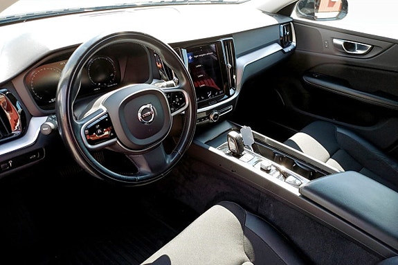 Volvo S60 5 of 9