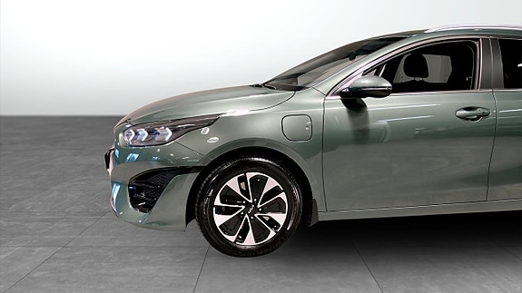 Kia Ceed 9 of 16