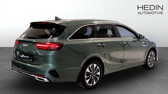 Kia Ceed 2 of 16