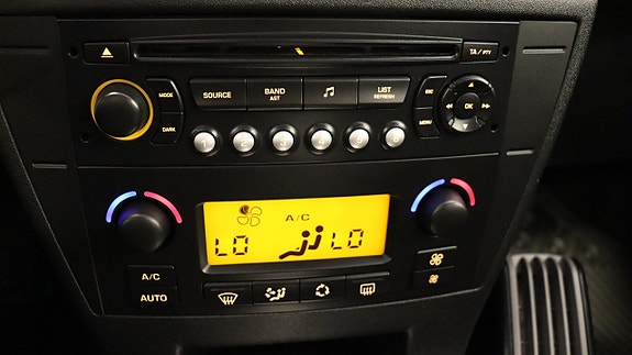 Citroen C4 15 of 15