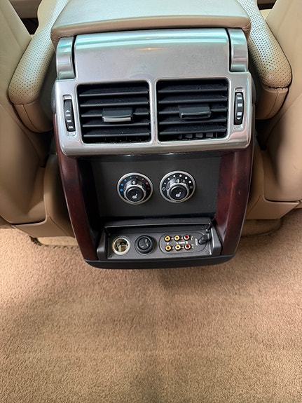 Land Rover Range Rover 7 of 13