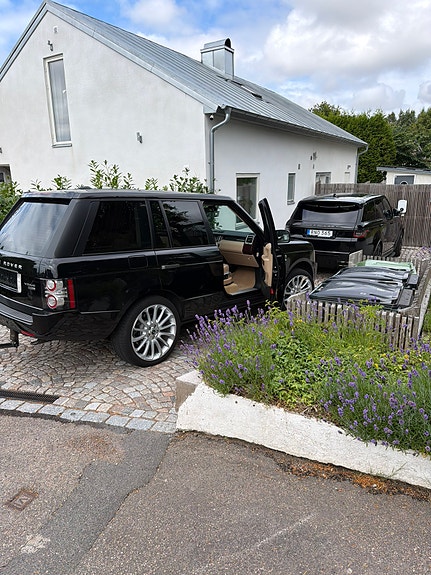 Land Rover Range Rover 2 of 13