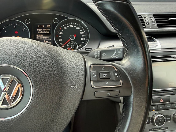 Volkswagen Passat 21 of 22
