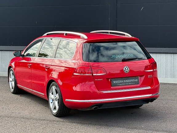Volkswagen Passat 9 of 22