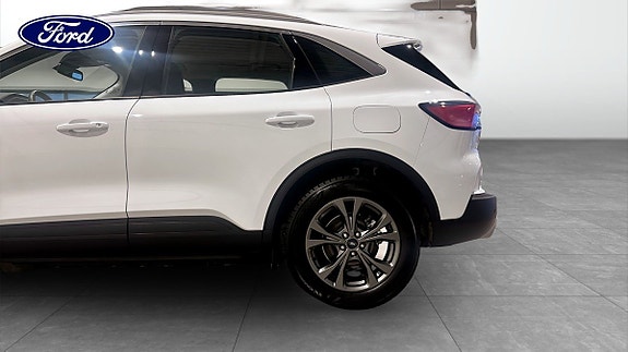 Ford Kuga 9 of 9