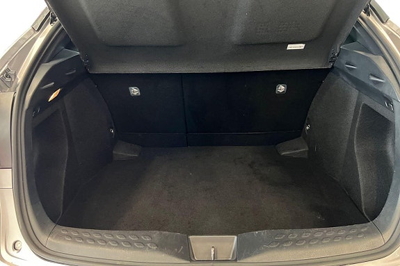 Toyota C-HR 12 of 21