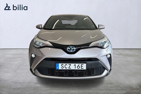 Toyota C-HR 6 of 21