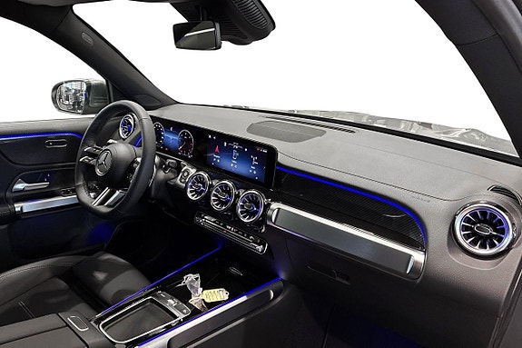 Mercedes-Benz GLB220 d 11 of 19
