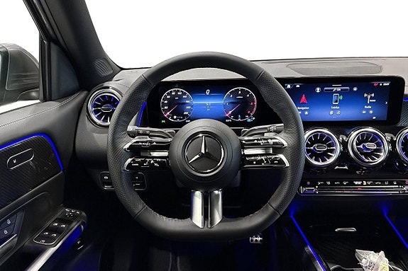Mercedes-Benz GLB220 d 13 of 19