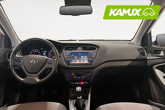 Hyundai i20 11 of 24