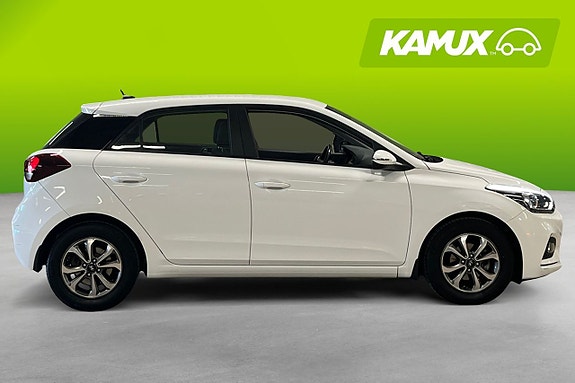 Hyundai i20 2 of 24