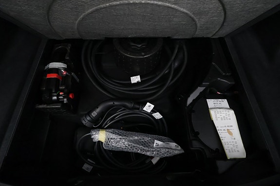 Audi Q8 e-tron 30 of 30