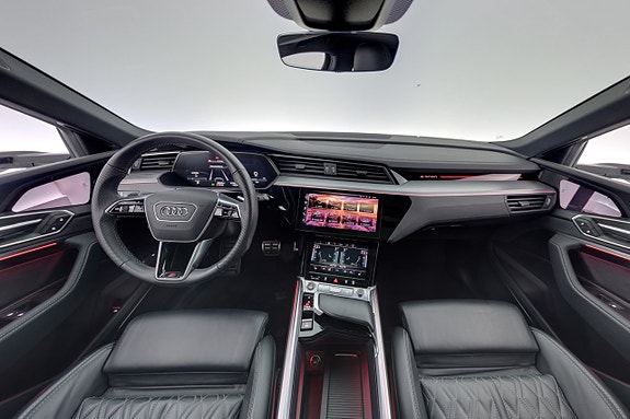 Audi Q8 e-tron 13 of 30