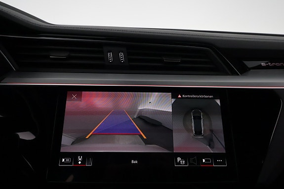 Audi Q8 e-tron 19 of 30