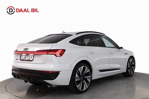 Audi Q8 e-tron 6 of 30